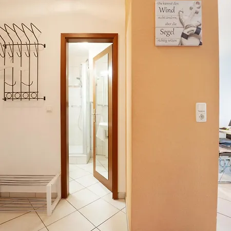 Haus Aquamarina Moewenruf 54 *